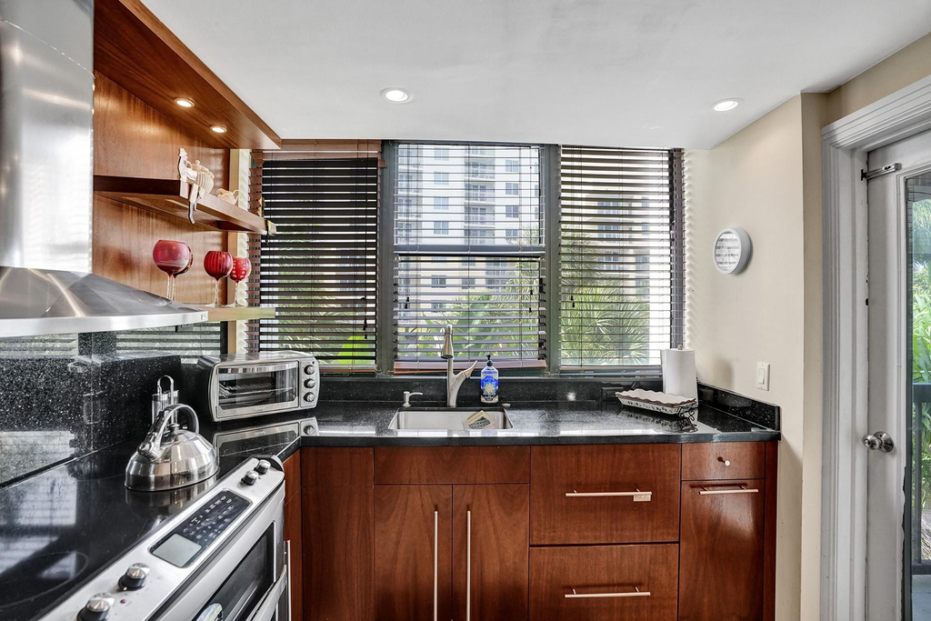 1361 S Ocean Bl - Photo 22