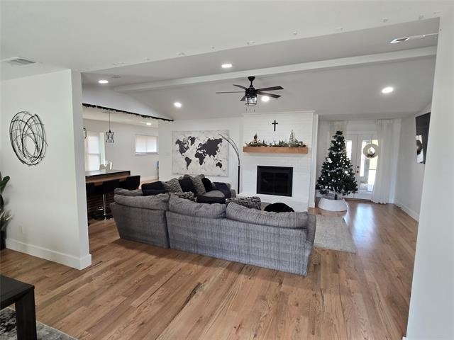 5509 Edgewater Circle - Photo 1