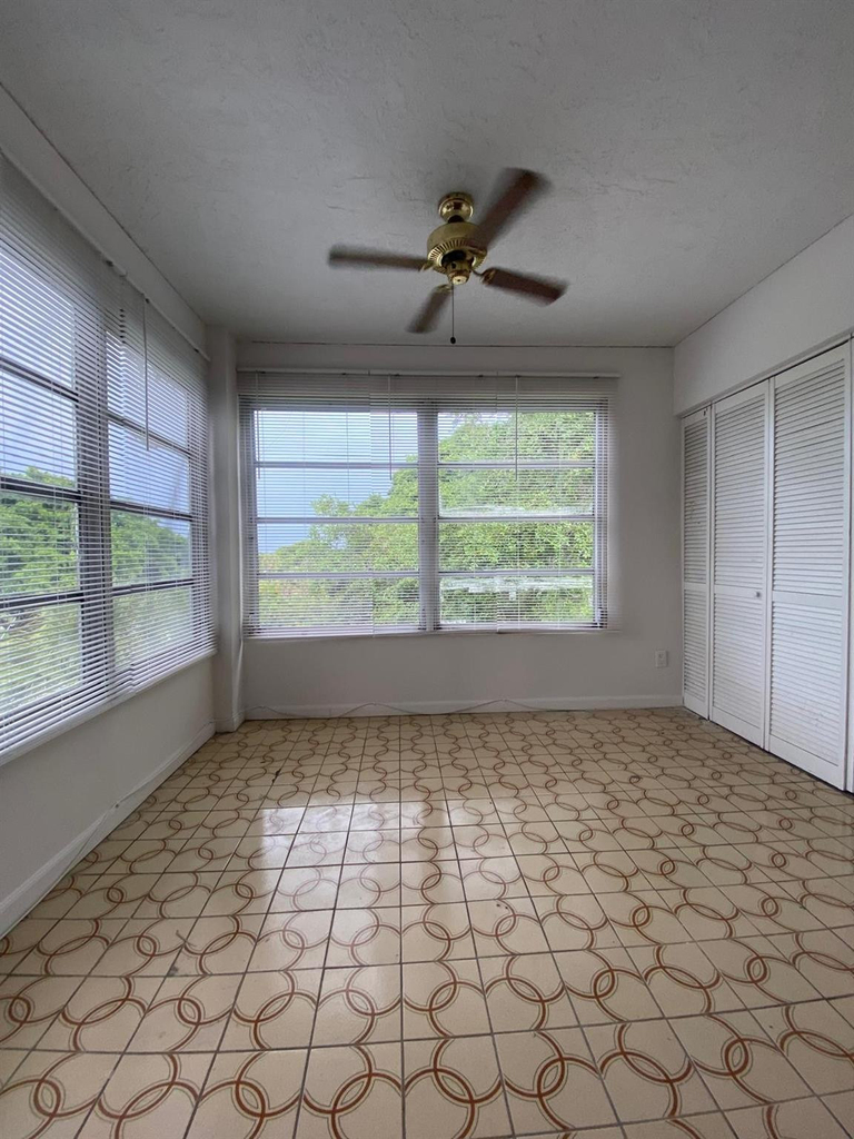 9440 Sw 8th Street - Photo 10