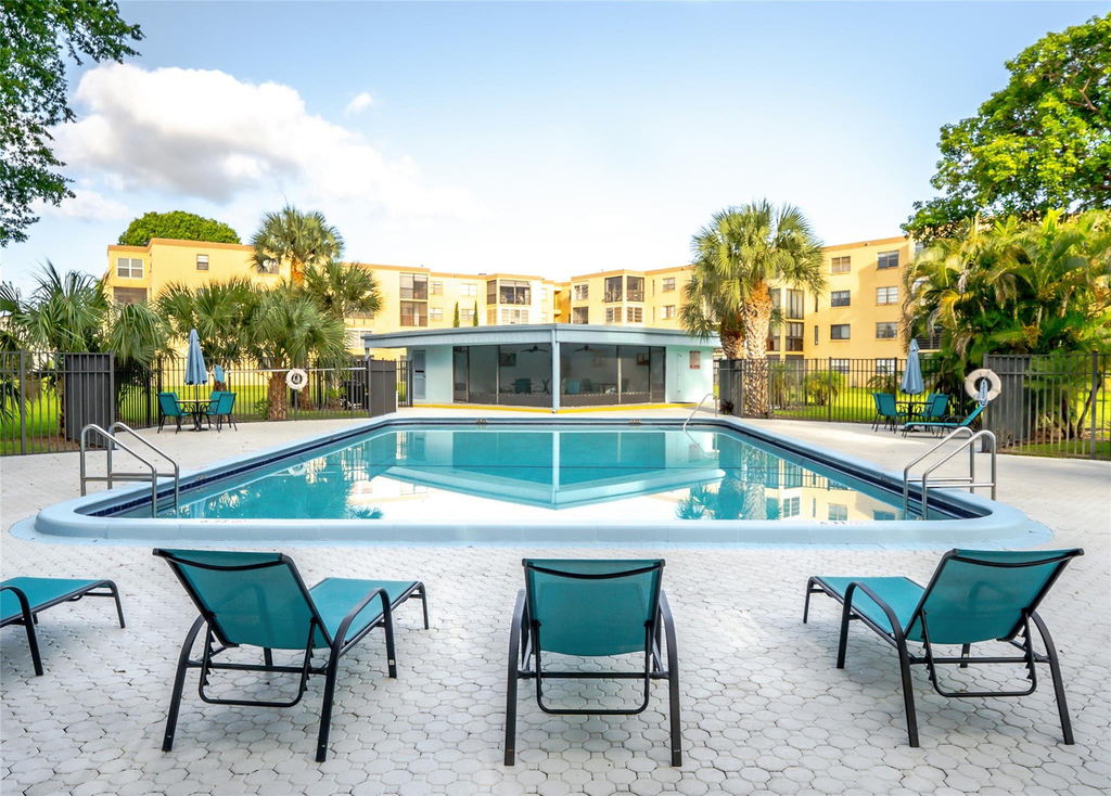 9440 Sw 8th Street - Photo 6
