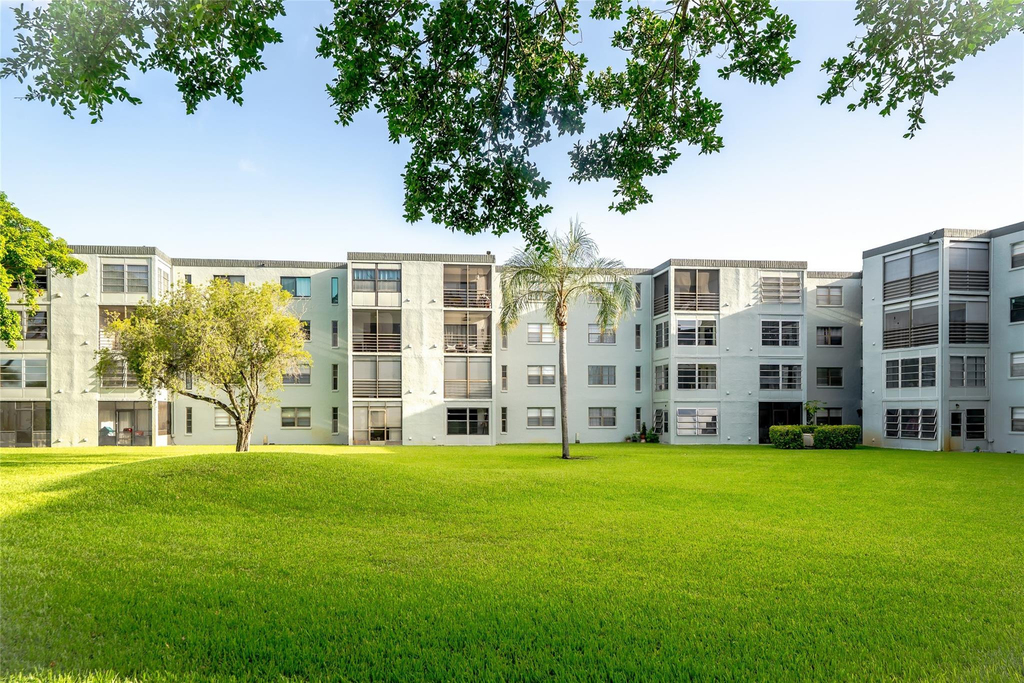9440 Sw 8th Street - Photo 1