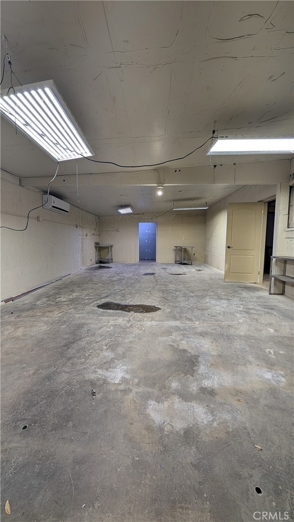 546 Griswold Avenue - Photo 36