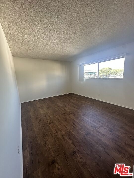 1420 S Oakhurst Drive - Photo 10