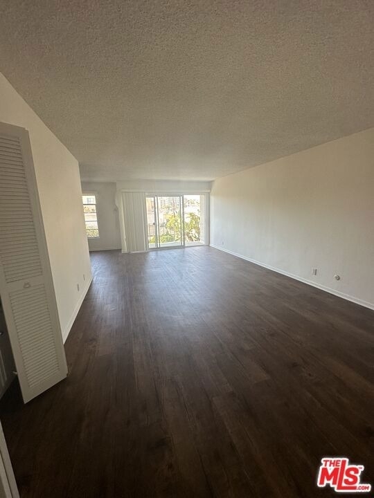 1420 S Oakhurst Drive - Photo 6
