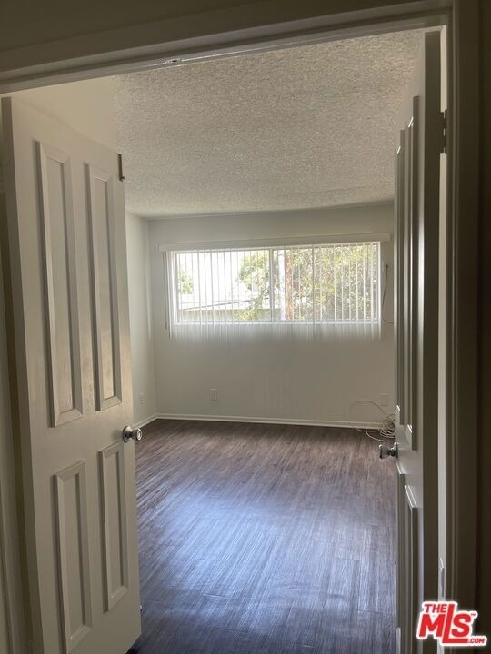 1820 S Bentley Avenue - Photo 3
