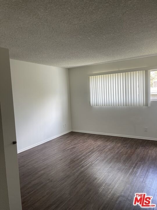 1820 S Bentley Avenue - Photo 4