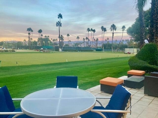 118 Racquet Club Drive S - Photo 6
