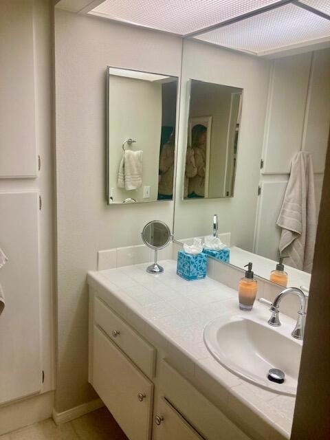 118 Racquet Club Drive S - Photo 17