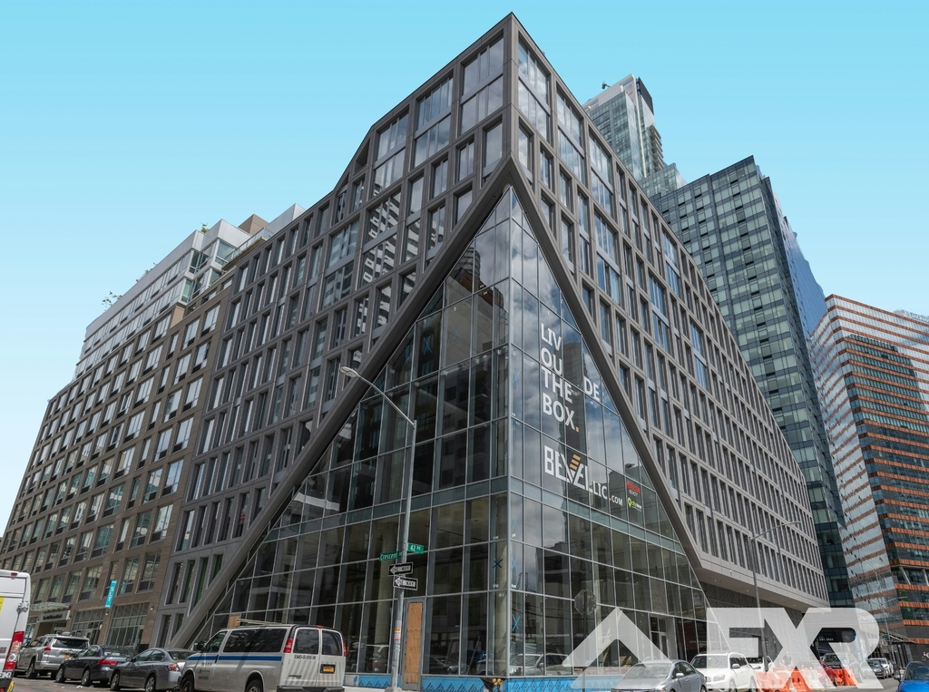 42-22 27th Street - Photo 3