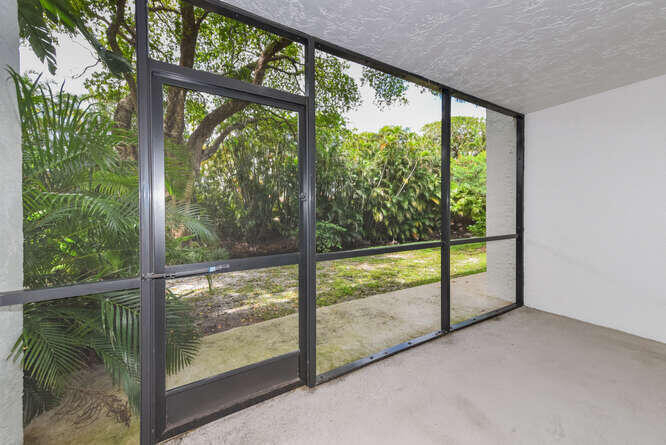 1605 S Us Highway 1 - Photo 3