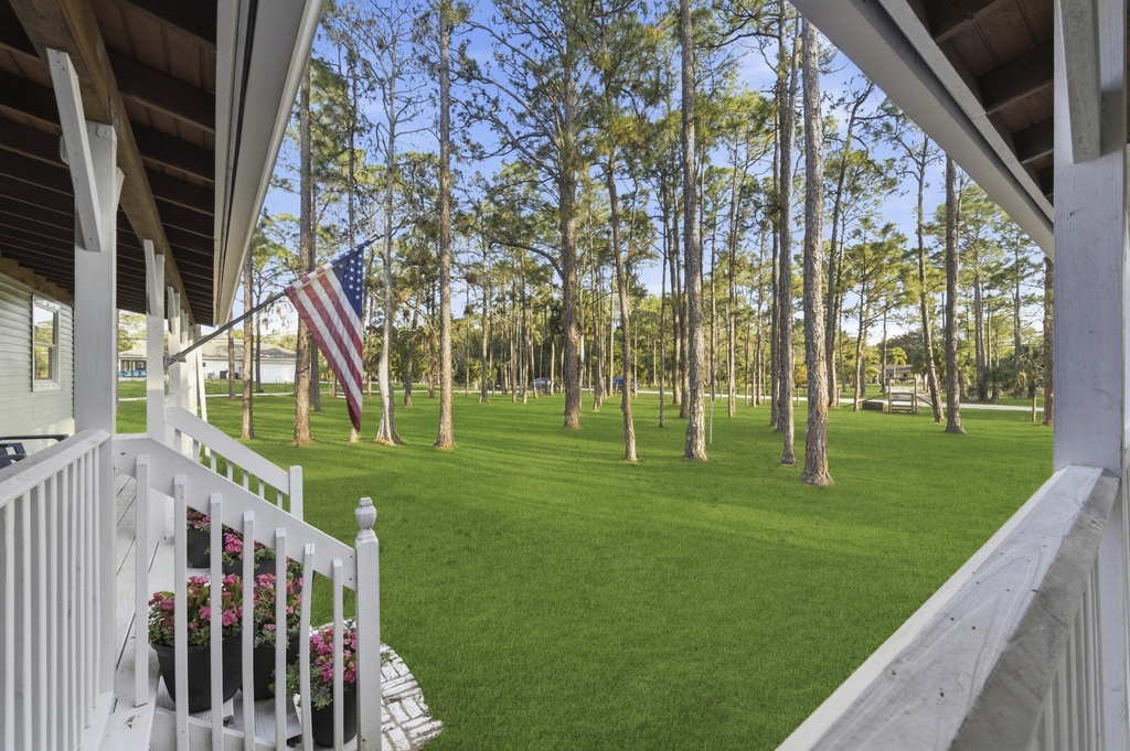 12863 159th Court N - Photo 11