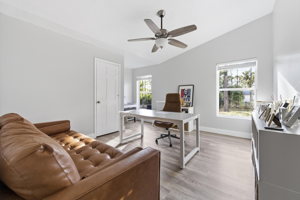 12863 159th Court N - Photo 18