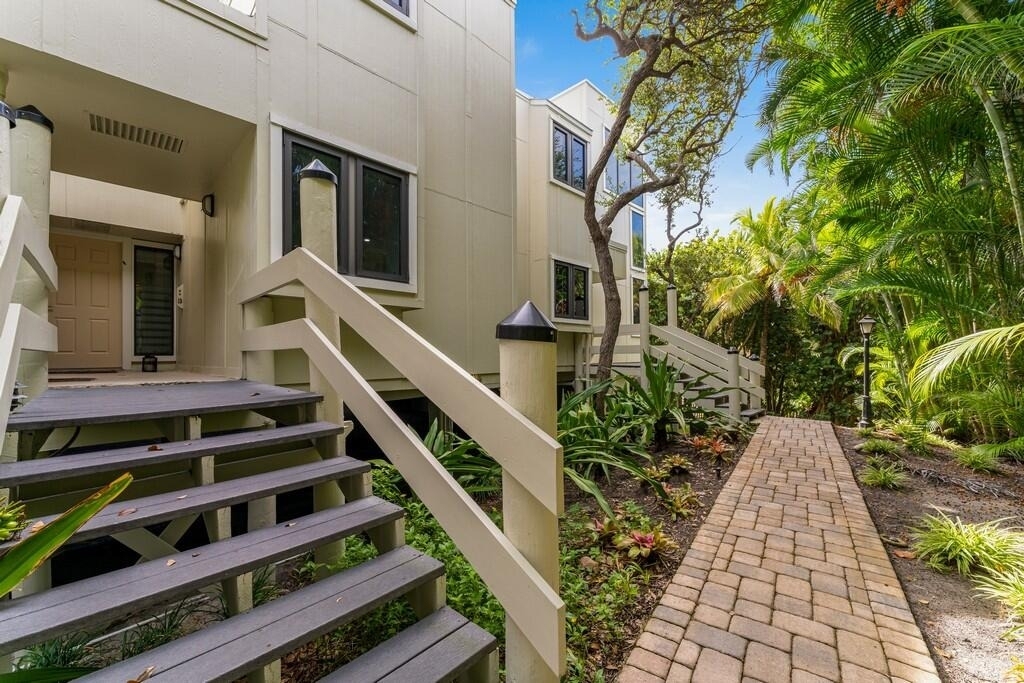 2051 Ne Ocean Boulevard - Photo 19