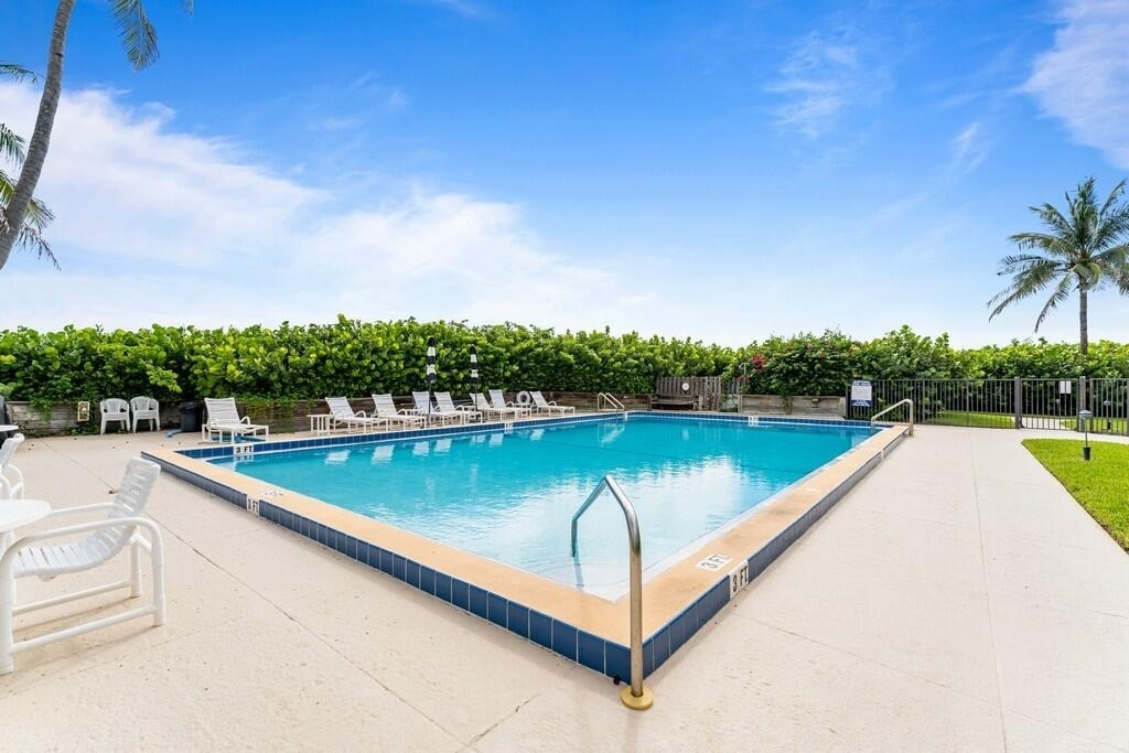2051 Ne Ocean Boulevard - Photo 44