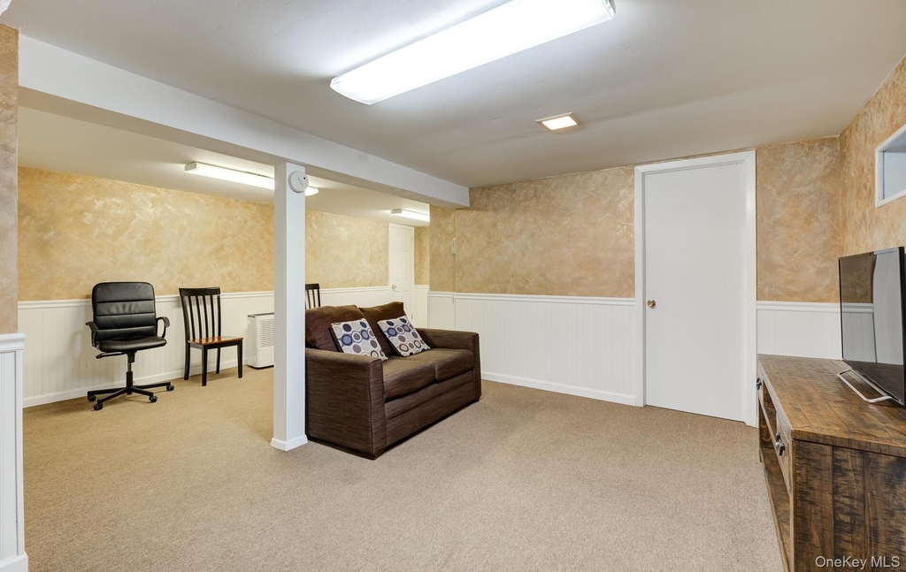 74 Mulberry Avenue - Photo 16