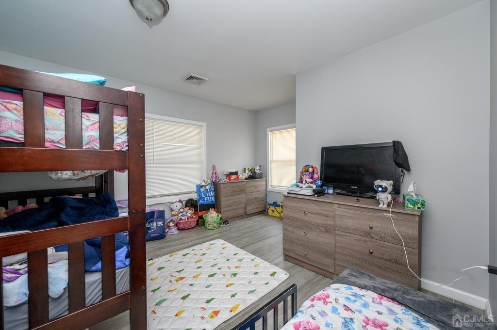 405 Main Street - Photo 16