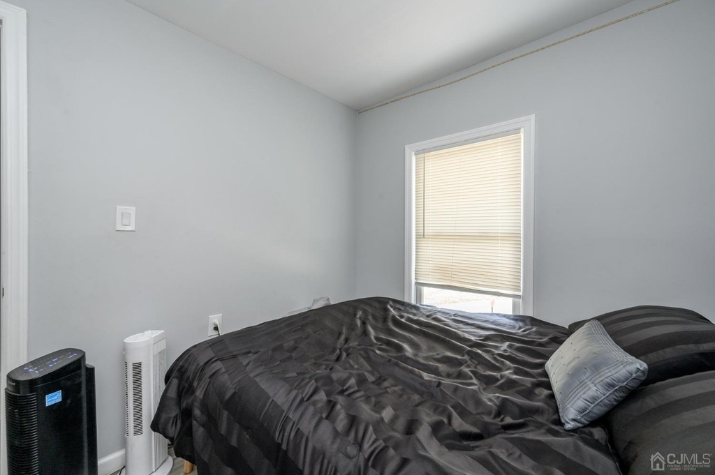 405 Main Street - Photo 15