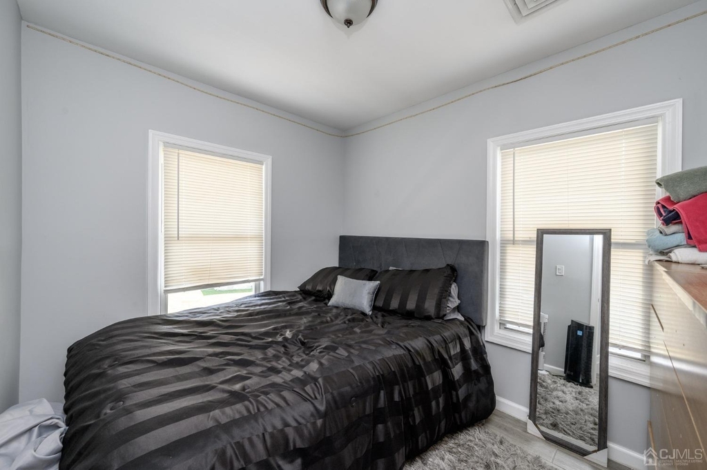 405 Main Street - Photo 13