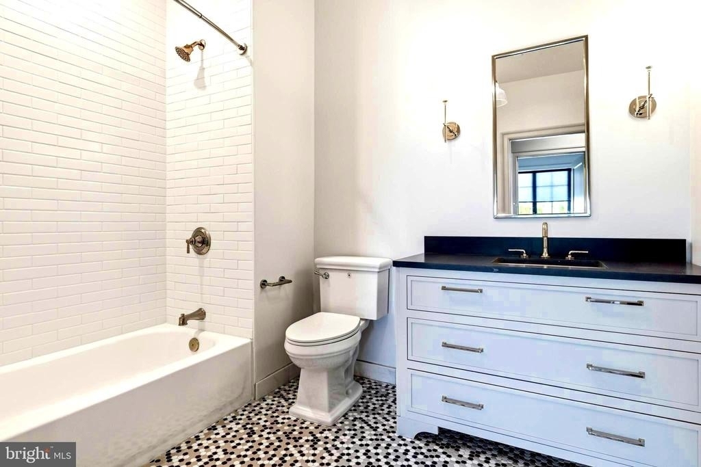 8623 Germantown Avenue - Photo 14