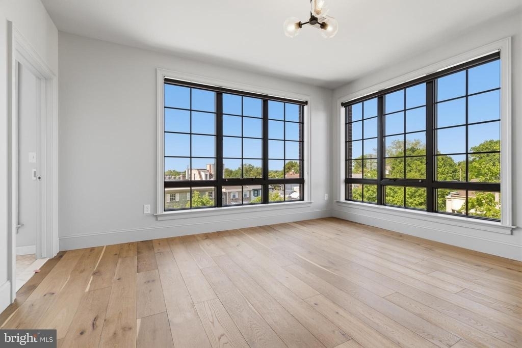 8623 Germantown Avenue - Photo 16