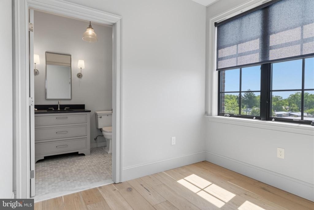 8623 Germantown Avenue - Photo 30