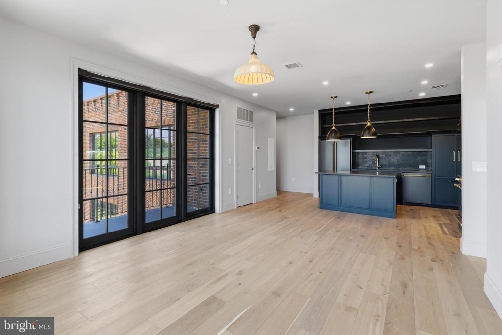 8623 Germantown Avenue - Photo 27