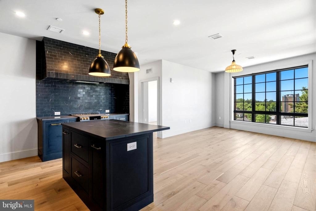 8623 Germantown Avenue - Photo 23