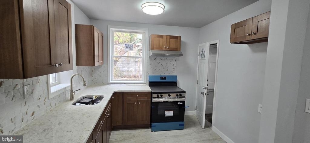 1411 W Loudon Street - Photo 29