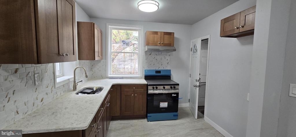 1411 W Loudon Street - Photo 13