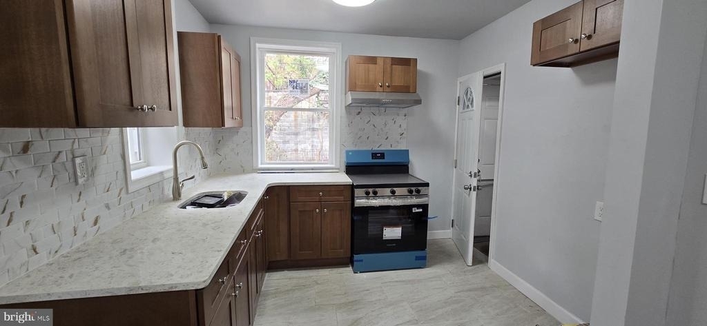 1411 W Loudon Street - Photo 34