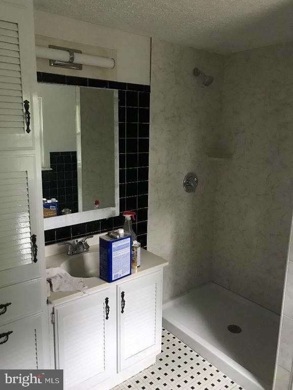 408 Villanova Road - Photo 13
