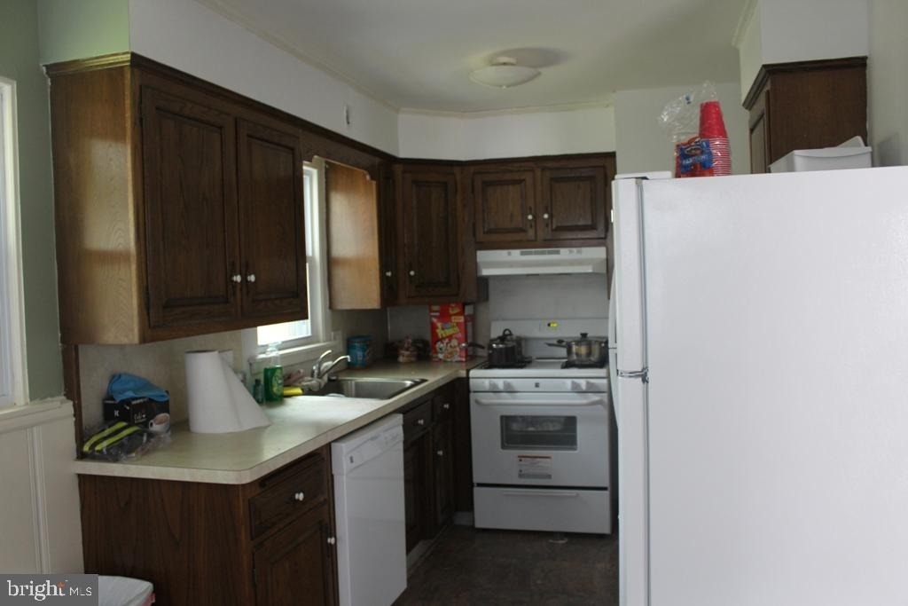 408 Villanova Road - Photo 4