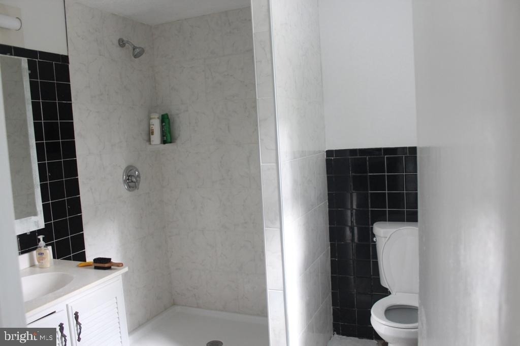 408 Villanova Road - Photo 17