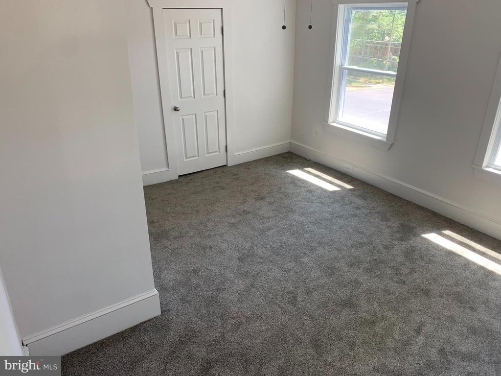 201 University Boulevard - Photo 14