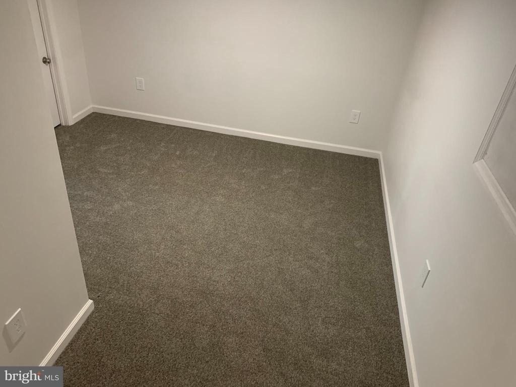 201 University Boulevard - Photo 10