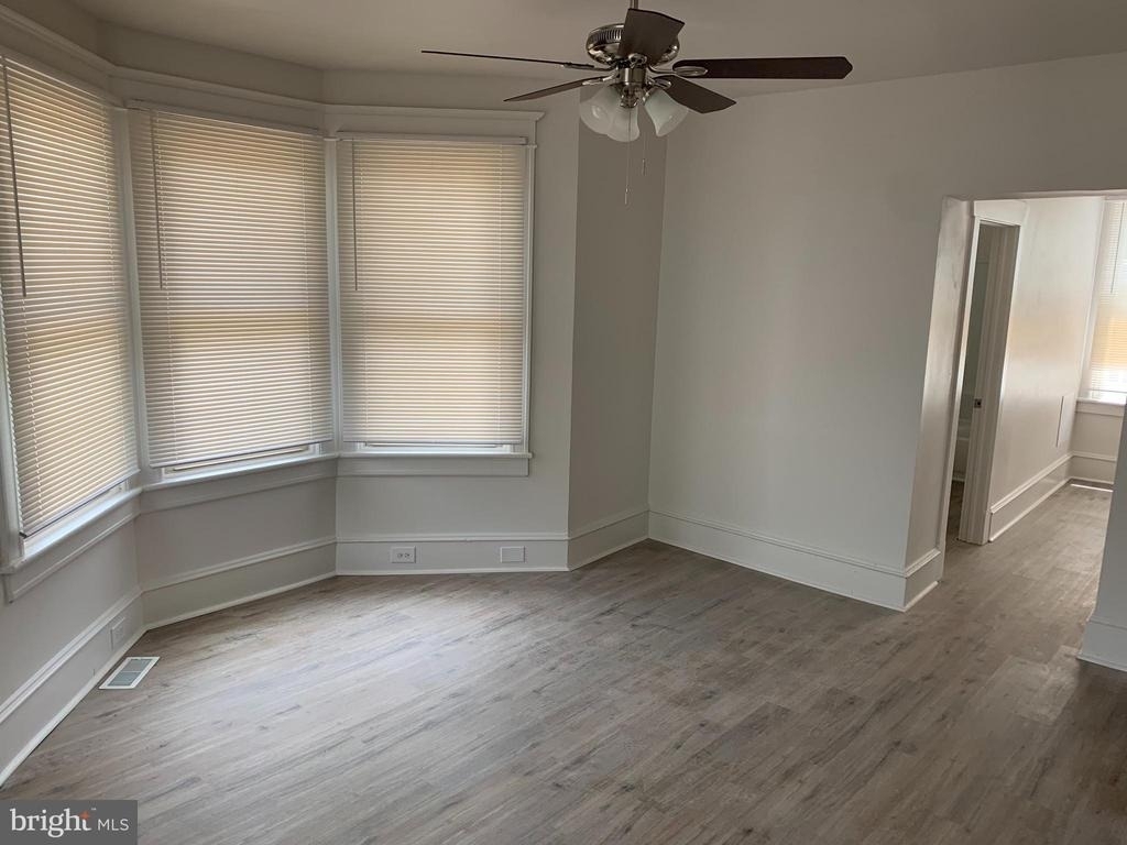201 University Boulevard - Photo 11