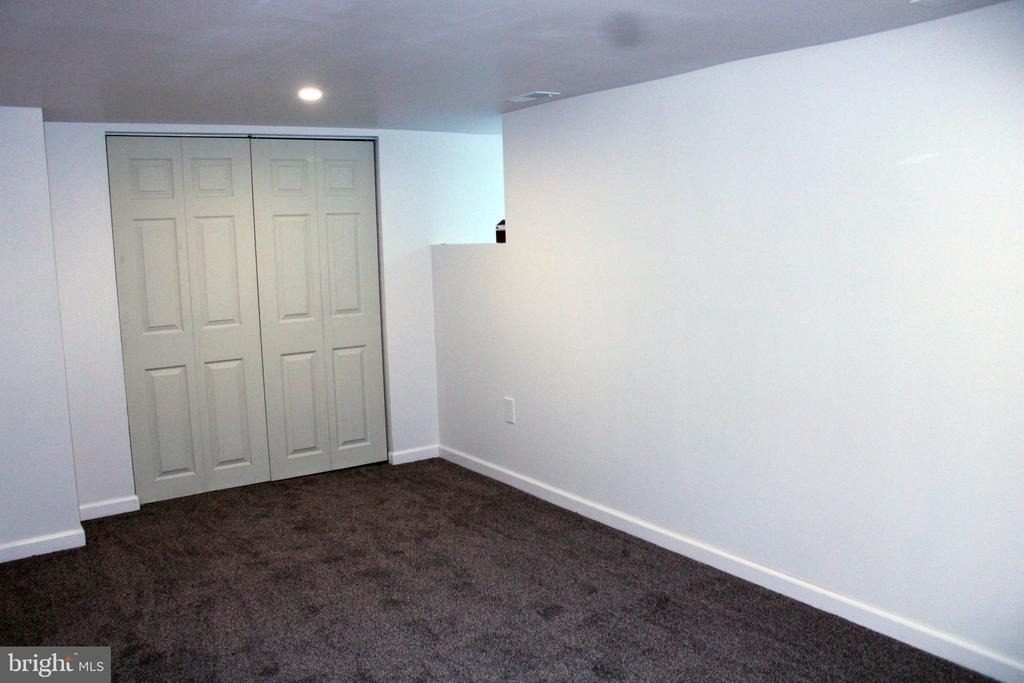 201 University Boulevard - Photo 22