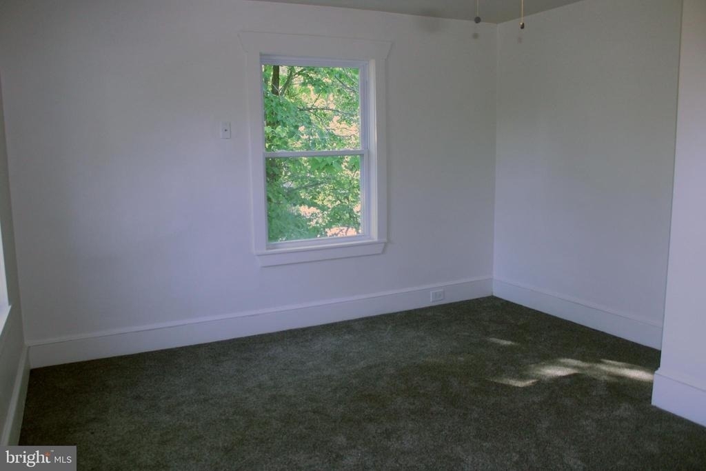201 University Boulevard - Photo 28