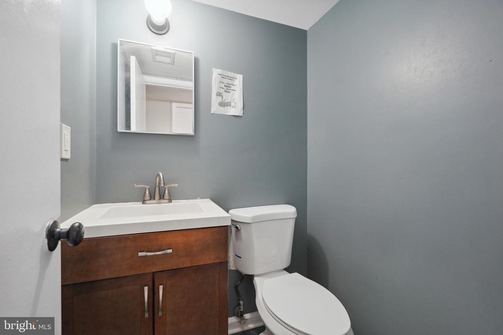 9063 Congress Place - Photo 8