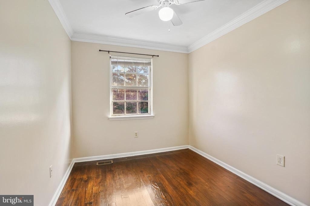 9063 Congress Place - Photo 17