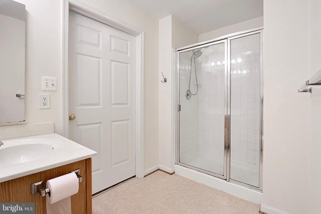 502 Bradley Court - Photo 28