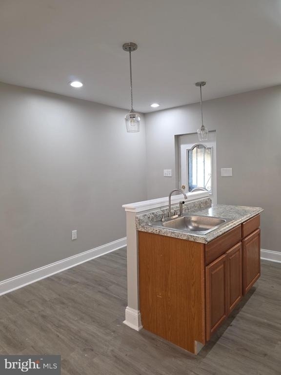 1042 Ellicott Drive - Photo 3