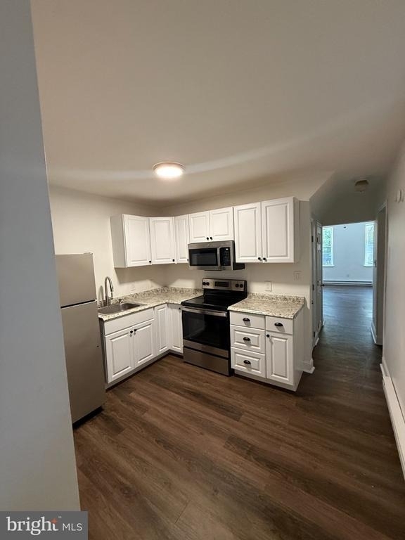 715 W 8th - Photo 6