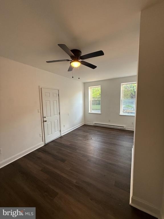 715 W 8th - Photo 1