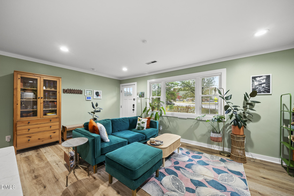 1002 Bacon Street - Photo 5