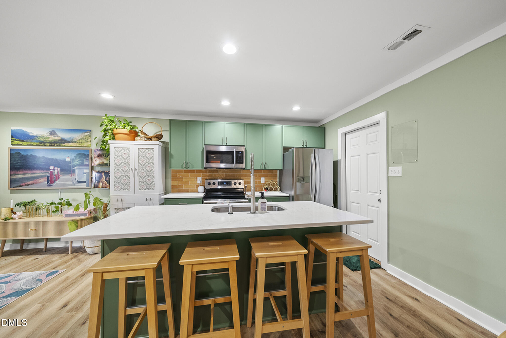 1002 Bacon Street - Photo 8