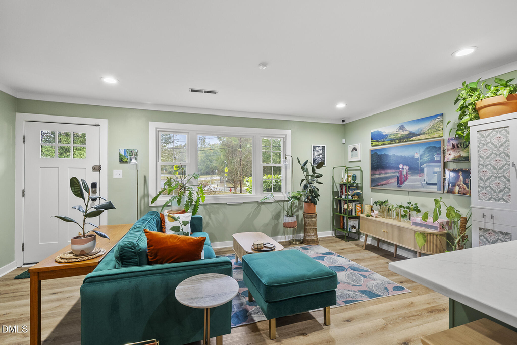 1002 Bacon Street - Photo 4