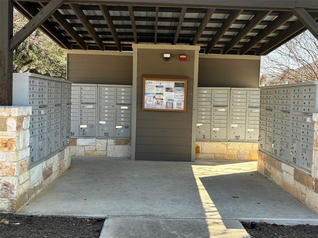 9201 Brodie Ln - Photo 24