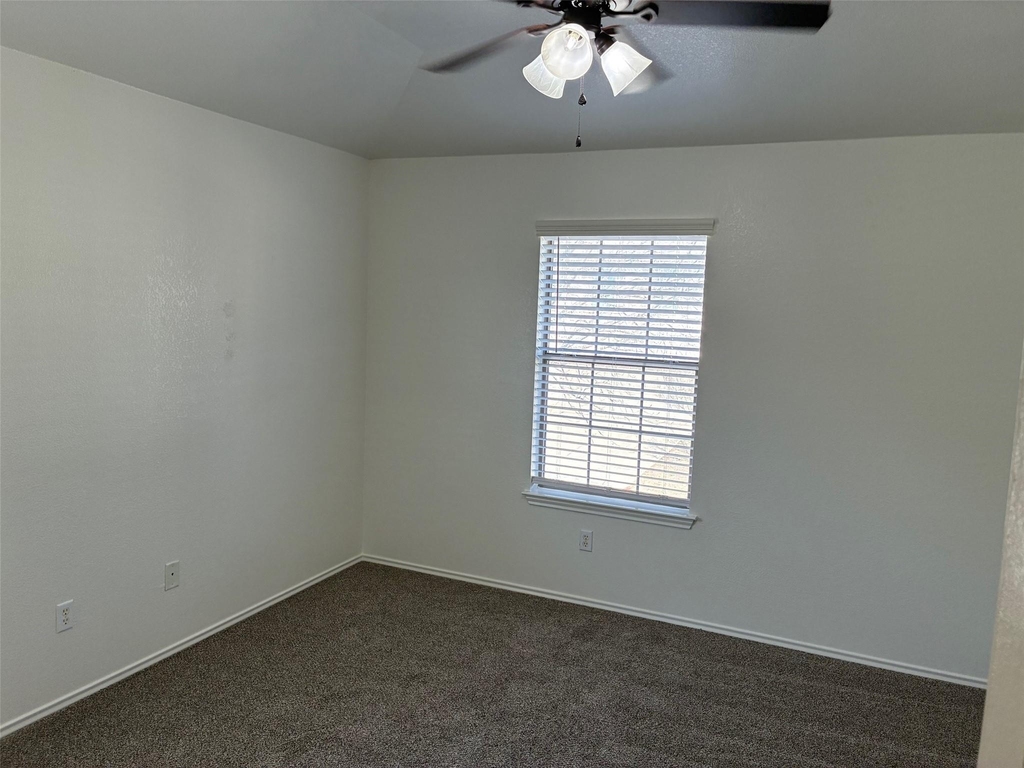 9201 Brodie Ln - Photo 16