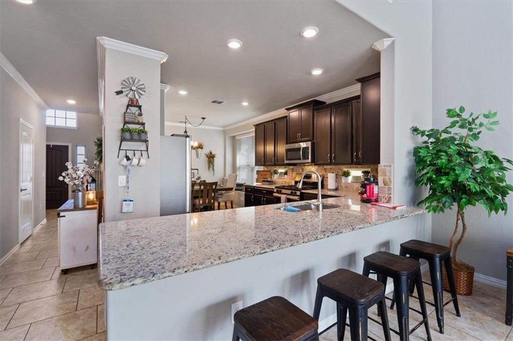 12311 Altamira St - Photo 7